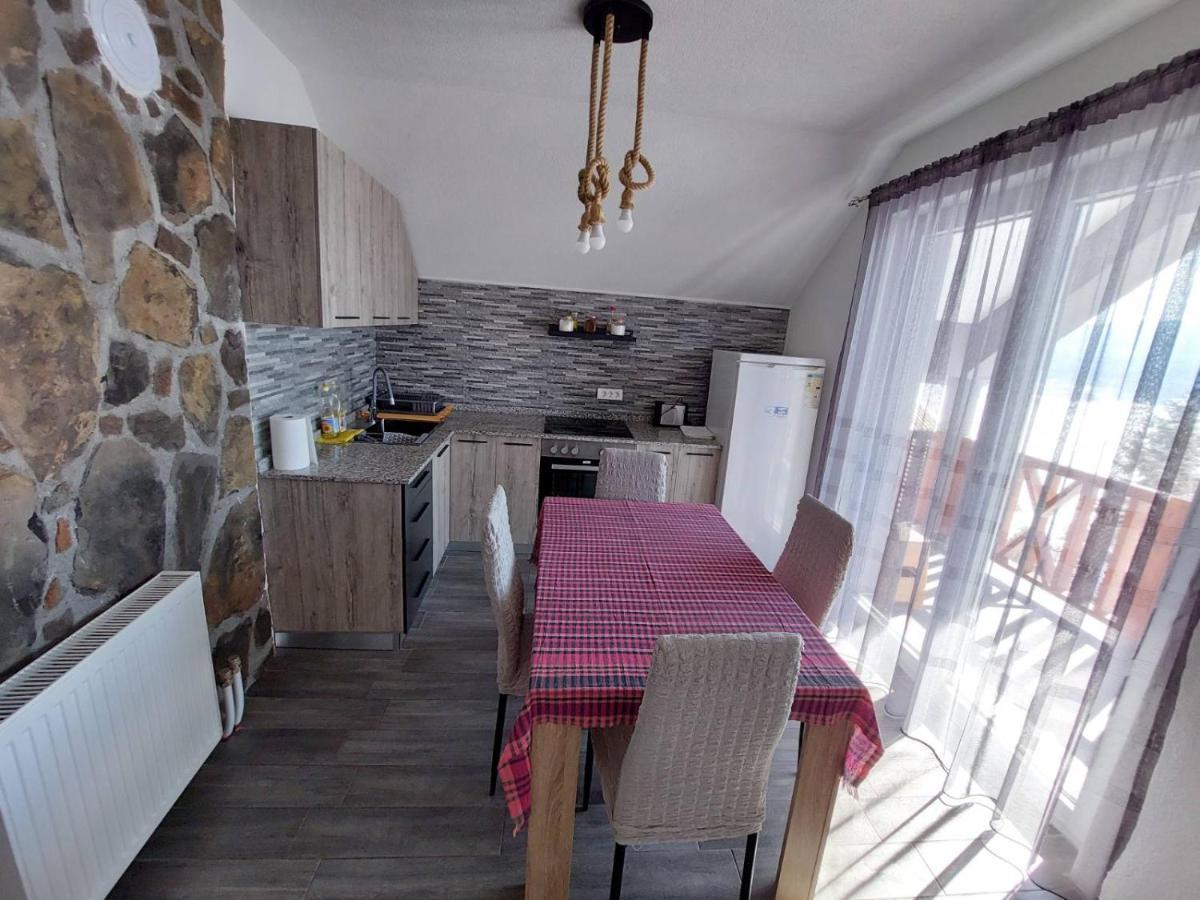 Tetka Viki Mavrovo Exterior foto